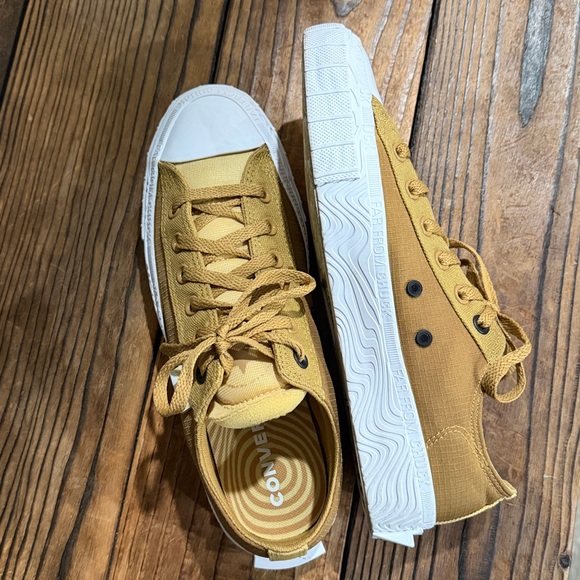 Converse Chuck Taylor Alt Star Trek Tan Canvas Sneakers - Picture 5 of 6